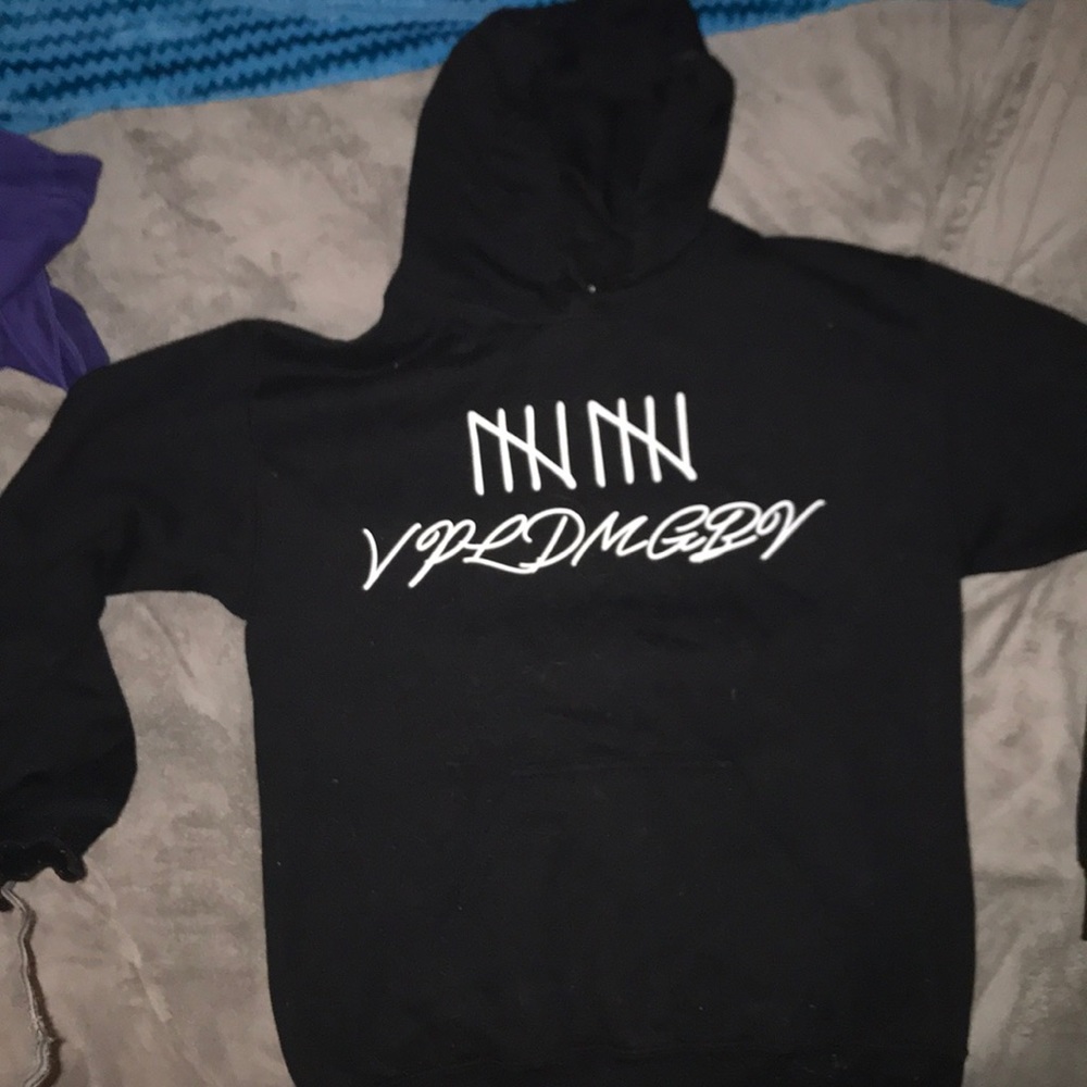 Team 10 hoodie